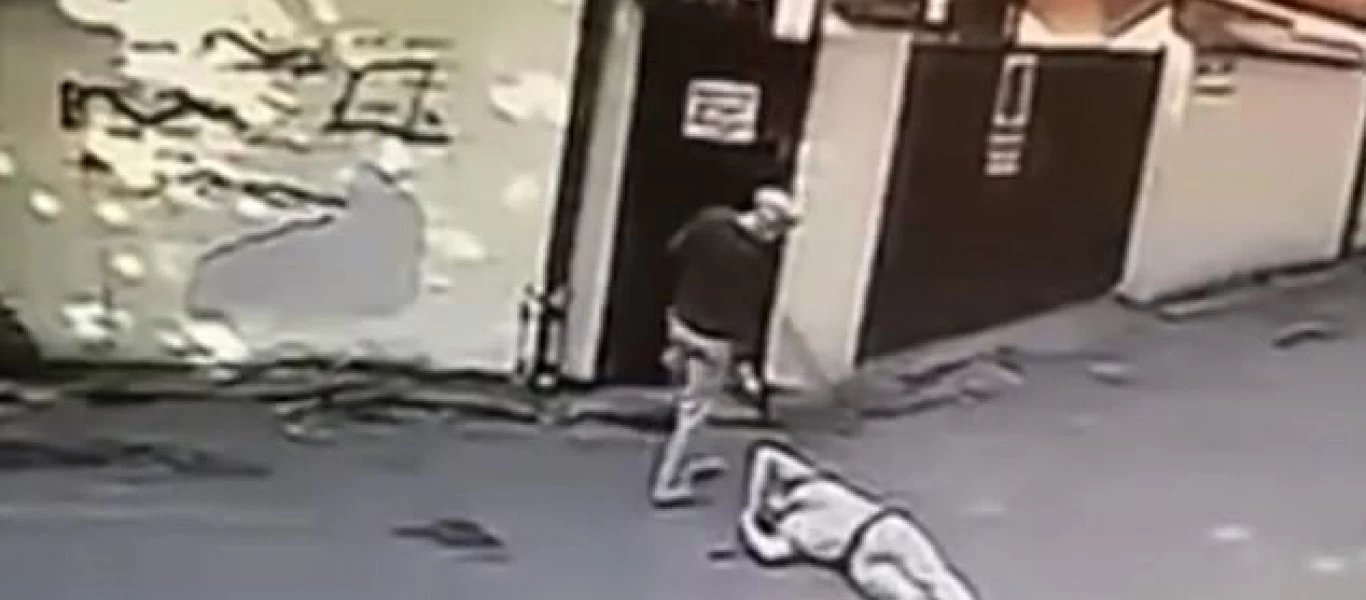 Δείτε την εν ψυχρώ εκτέλεση Ιρανού αντικαθεστωτικού στην Κωνσταντινούπολη (βίντεο)